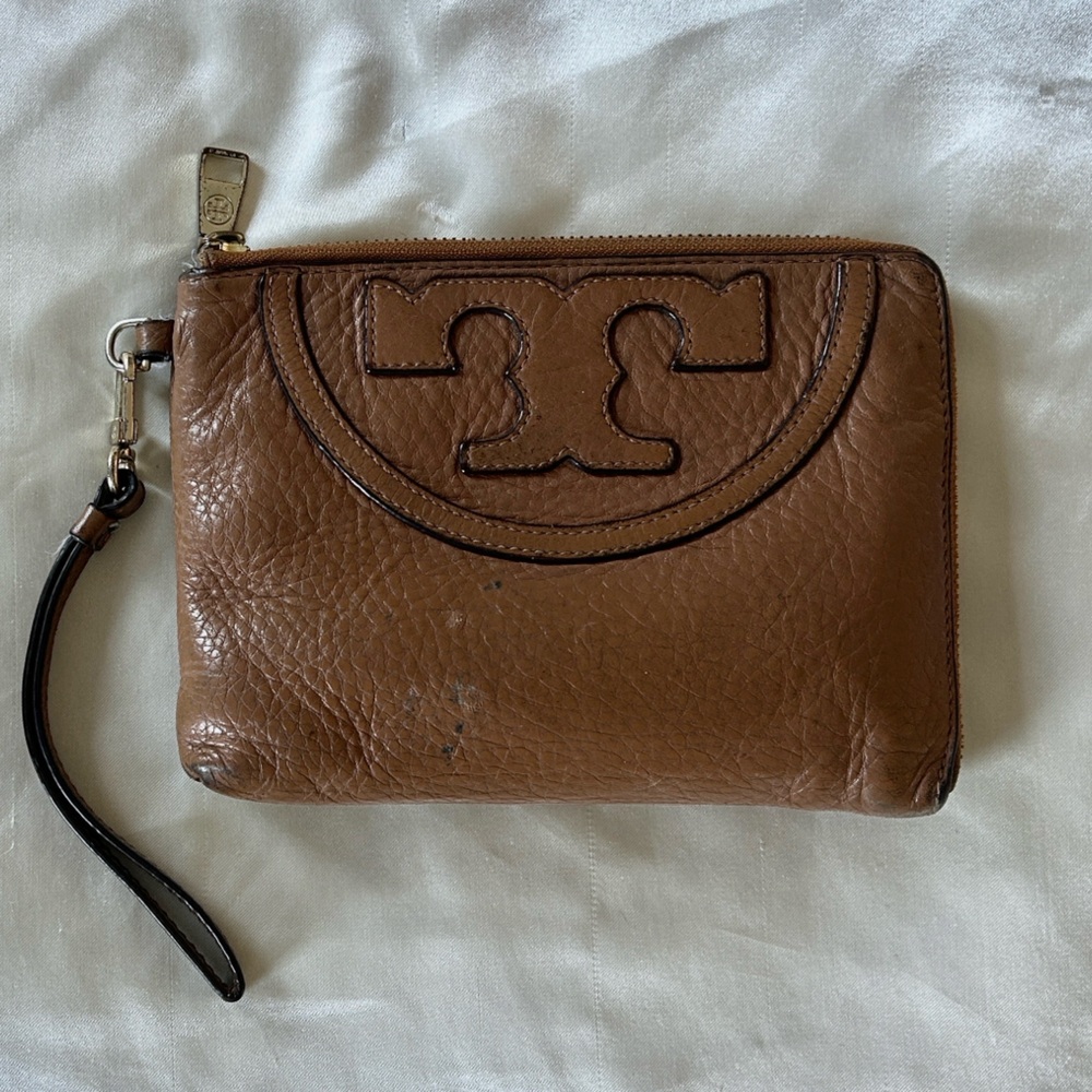 Tory Burch Leather Wristlet